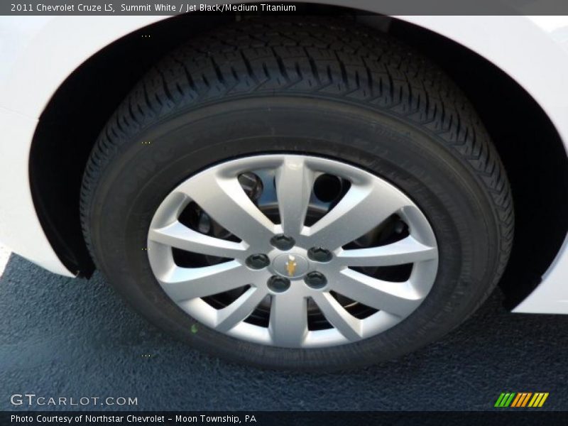  2011 Cruze LS Wheel