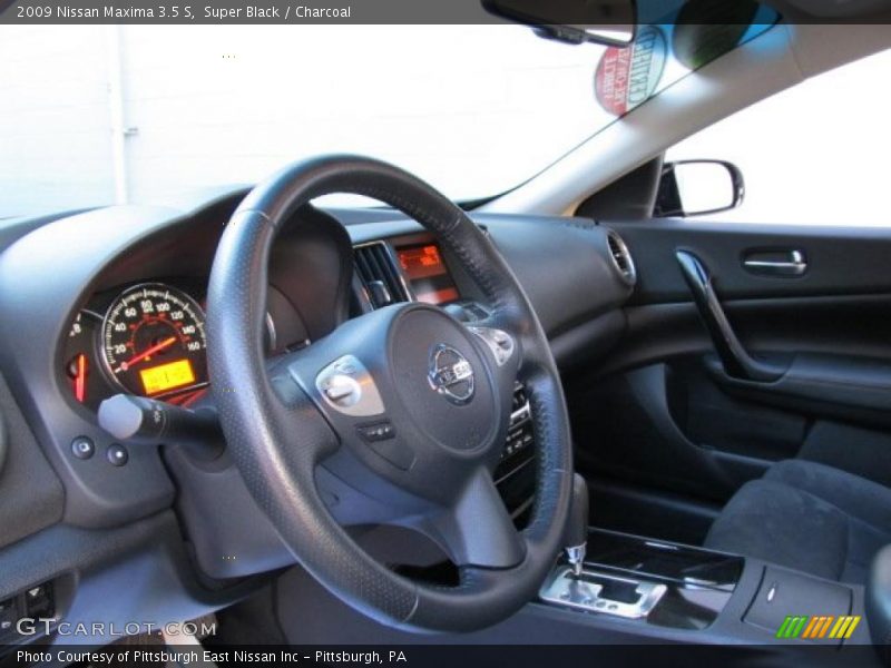 Super Black / Charcoal 2009 Nissan Maxima 3.5 S