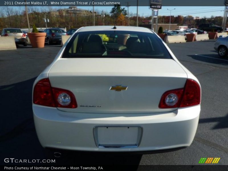 White Diamond Tricoat / Cocoa/Cashmere 2011 Chevrolet Malibu LT