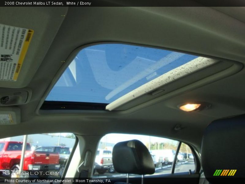 White / Ebony 2008 Chevrolet Malibu LT Sedan