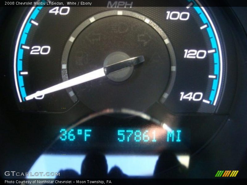 White / Ebony 2008 Chevrolet Malibu LT Sedan