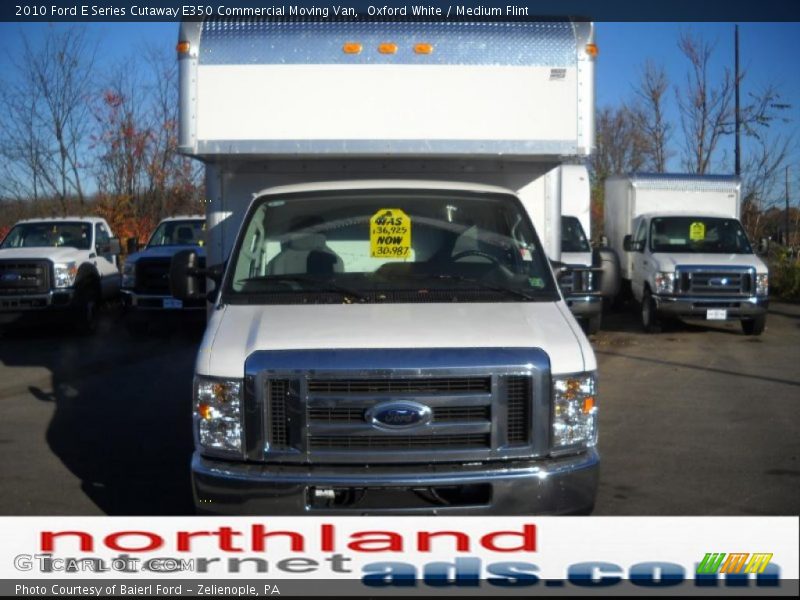 Oxford White / Medium Flint 2010 Ford E Series Cutaway E350 Commercial Moving Van