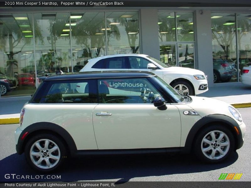 Pepper White / Grey/Carbon Black 2010 Mini Cooper S Hardtop