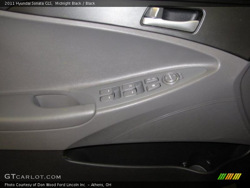 Midnight Black / Black 2011 Hyundai Sonata GLS