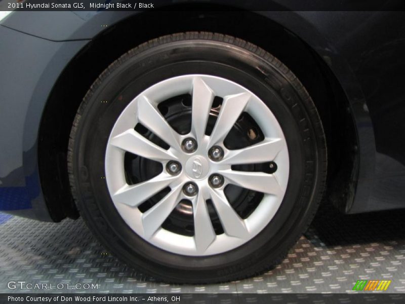 Midnight Black / Black 2011 Hyundai Sonata GLS