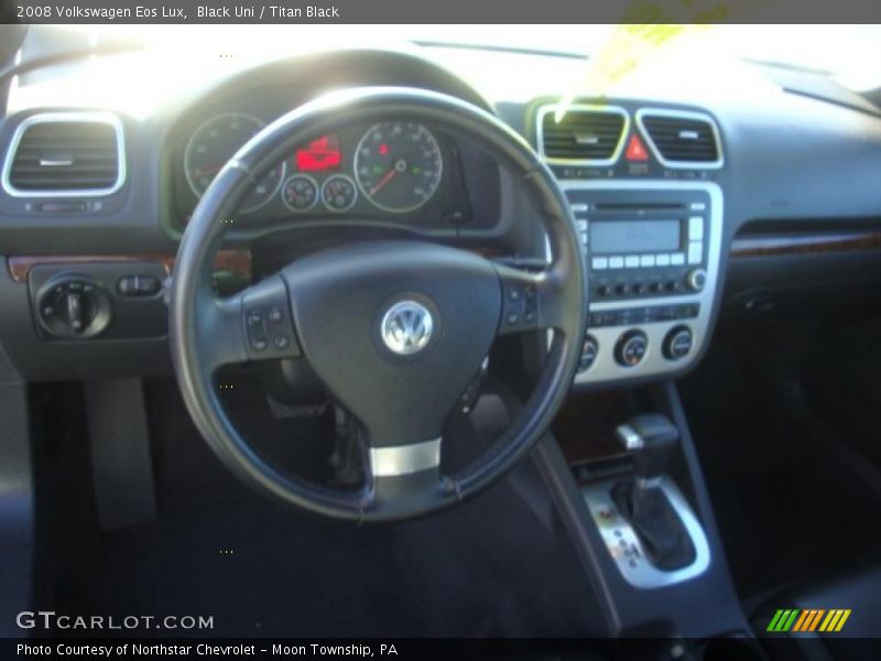 Black Uni / Titan Black 2008 Volkswagen Eos Lux
