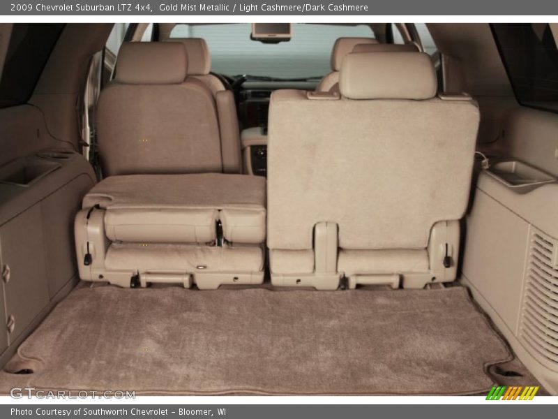  2009 Suburban LTZ 4x4 Trunk