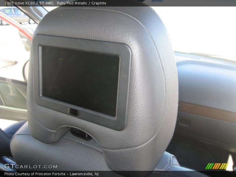 Ruby Red Metallic / Graphite 2005 Volvo XC90 2.5T AWD