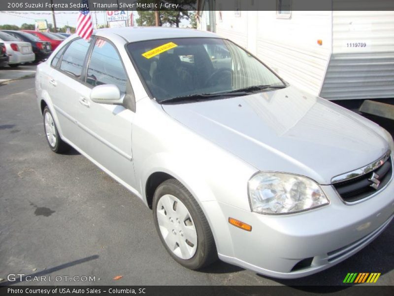 Titanuim Silver Metallic / Grey 2006 Suzuki Forenza Sedan