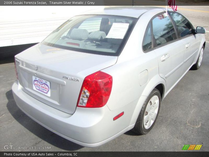 Titanuim Silver Metallic / Grey 2006 Suzuki Forenza Sedan
