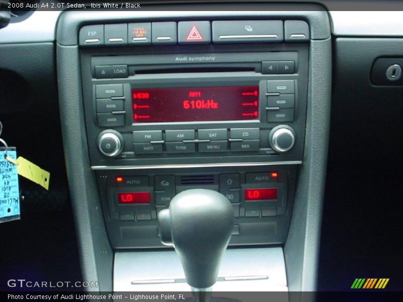 Ibis White / Black 2008 Audi A4 2.0T Sedan