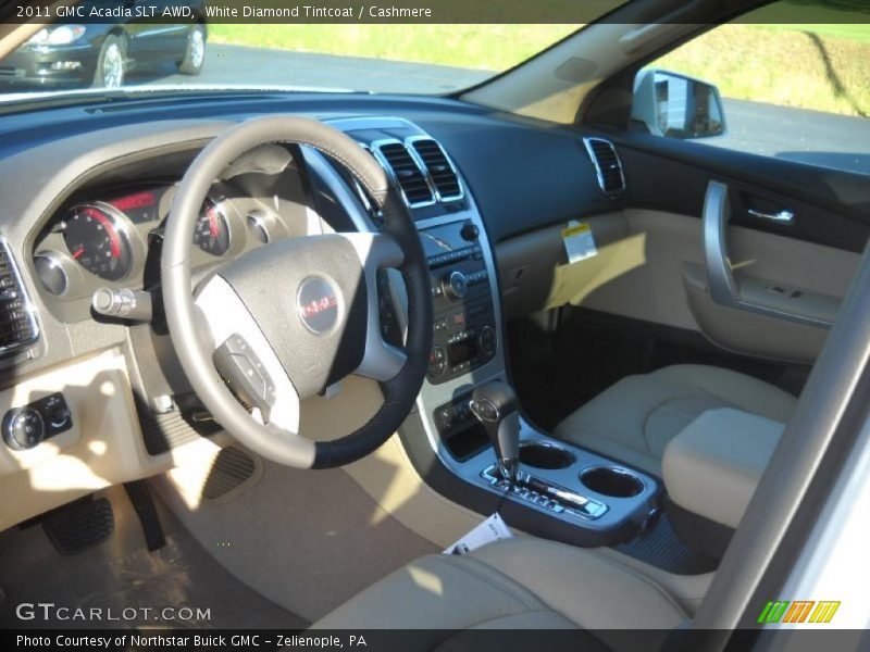 White Diamond Tintcoat / Cashmere 2011 GMC Acadia SLT AWD