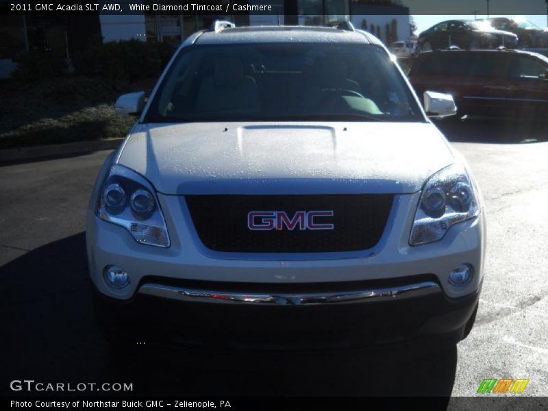 White Diamond Tintcoat / Cashmere 2011 GMC Acadia SLT AWD