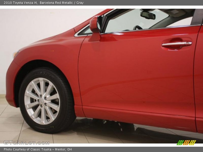 Barcelona Red Metallic / Gray 2010 Toyota Venza I4