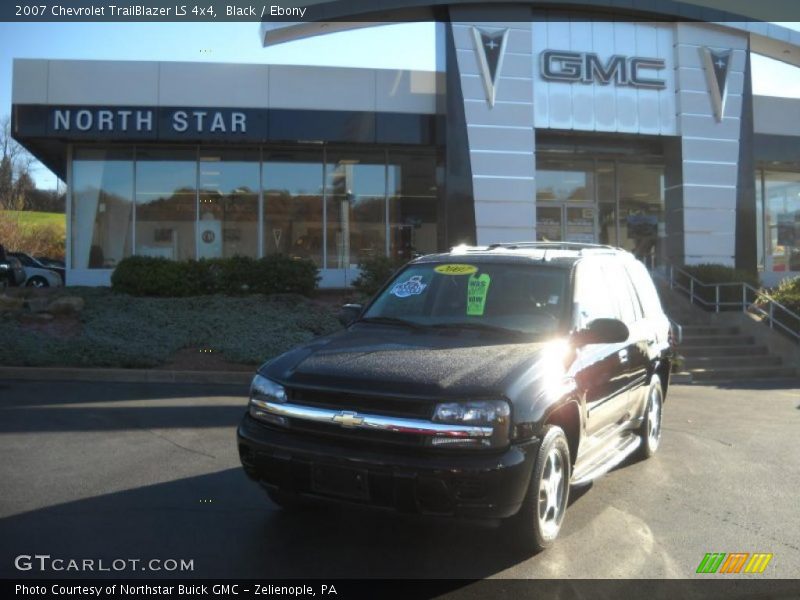 Black / Ebony 2007 Chevrolet TrailBlazer LS 4x4