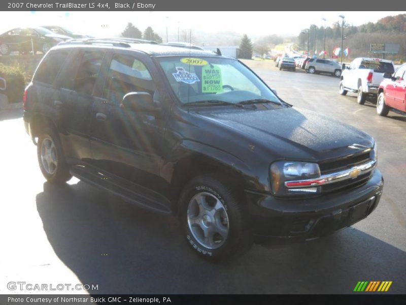 Black / Ebony 2007 Chevrolet TrailBlazer LS 4x4