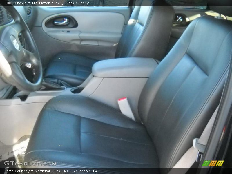 Black / Ebony 2007 Chevrolet TrailBlazer LS 4x4