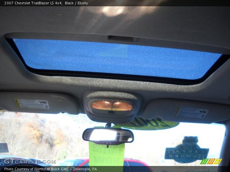 Black / Ebony 2007 Chevrolet TrailBlazer LS 4x4