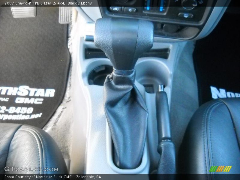 Black / Ebony 2007 Chevrolet TrailBlazer LS 4x4