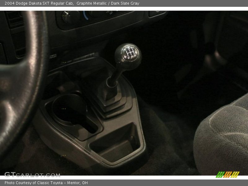  2004 Dakota SXT Regular Cab 5 Speed Manual Shifter