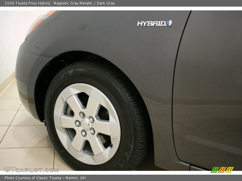 Magnetic Gray Metallic / Dark Gray 2009 Toyota Prius Hybrid