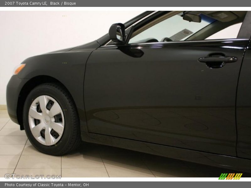 Black / Bisque 2007 Toyota Camry LE