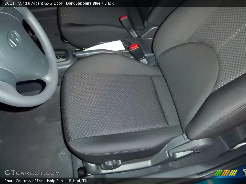  2011 Accent GS 3 Door Black Interior