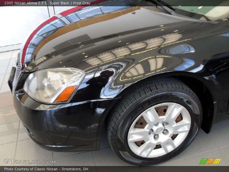 Super Black / Frost Gray 2005 Nissan Altima 2.5 S