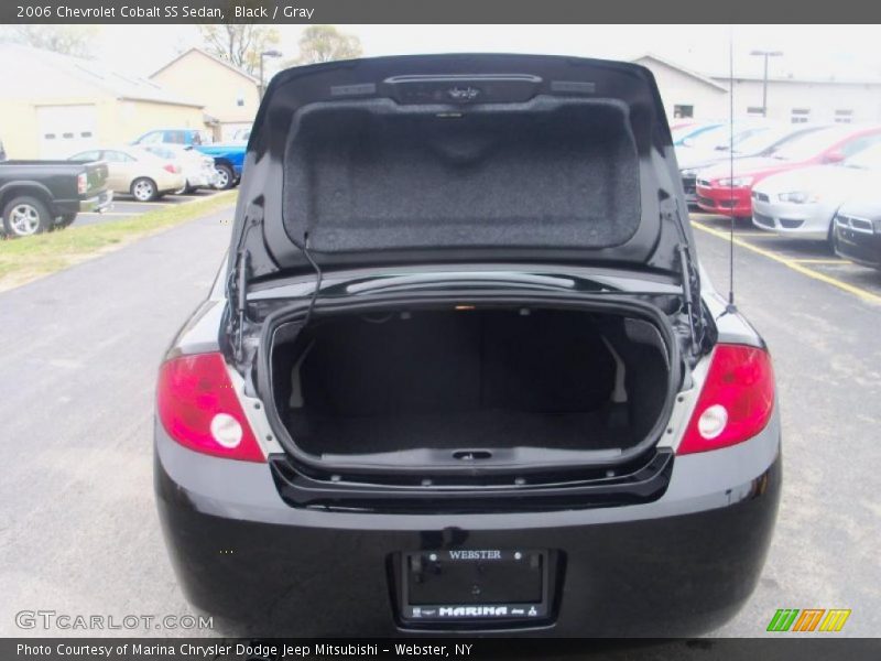  2006 Cobalt SS Sedan Trunk
