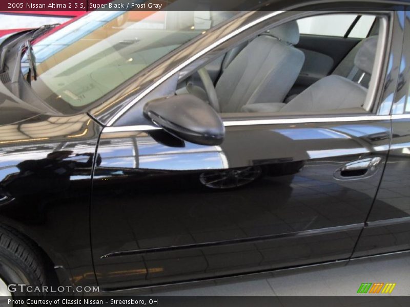 Super Black / Frost Gray 2005 Nissan Altima 2.5 S