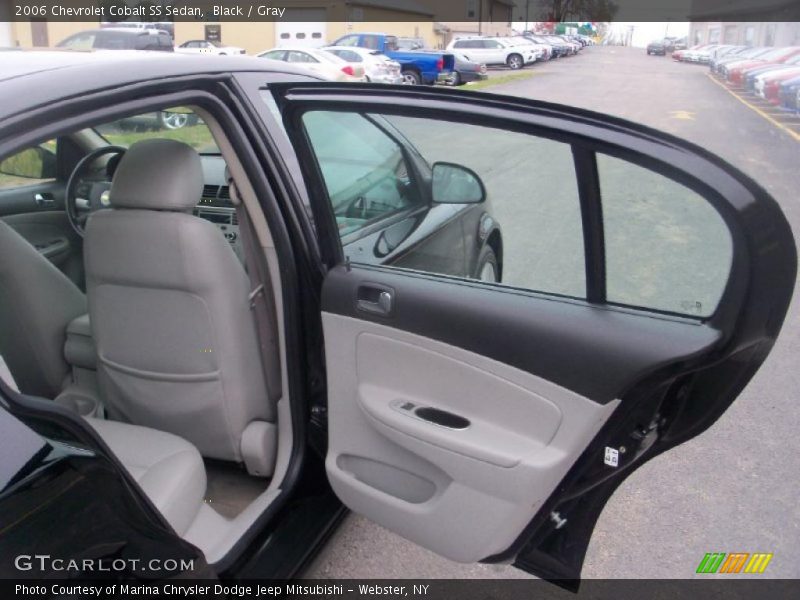 Door Panel of 2006 Cobalt SS Sedan