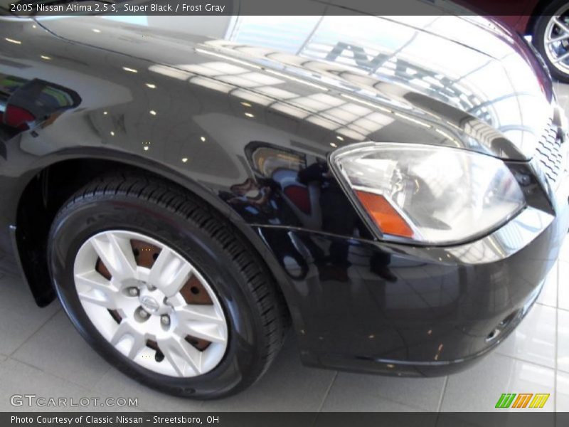 Super Black / Frost Gray 2005 Nissan Altima 2.5 S