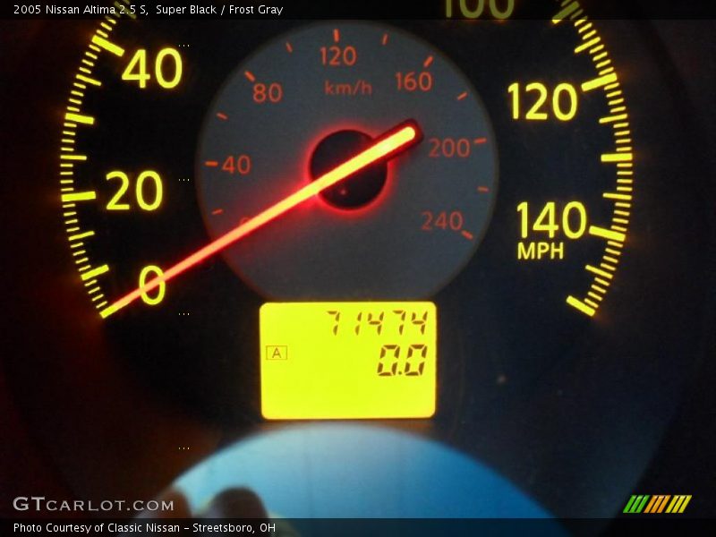 Super Black / Frost Gray 2005 Nissan Altima 2.5 S