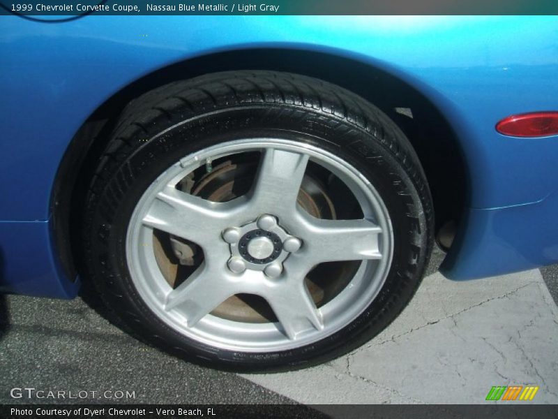  1999 Corvette Coupe Wheel