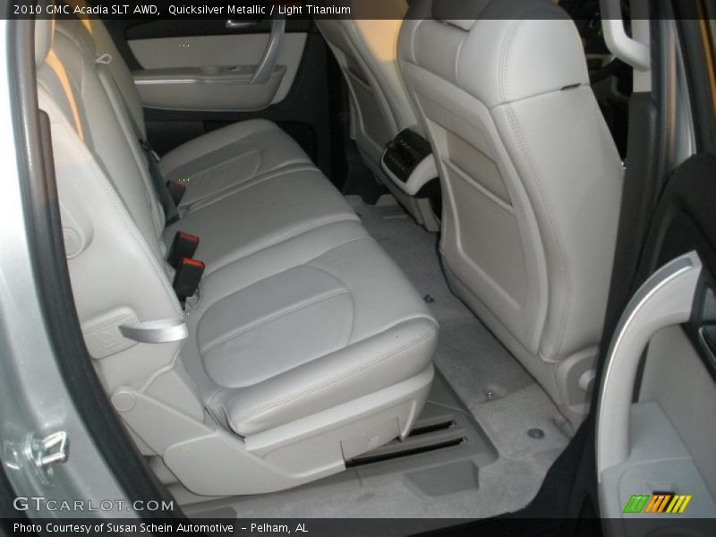 Quicksilver Metallic / Light Titanium 2010 GMC Acadia SLT AWD