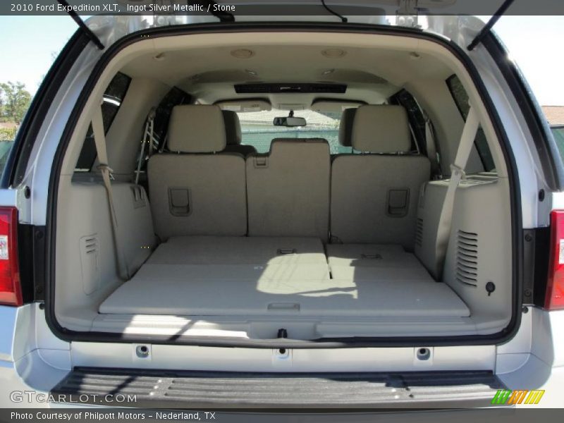  2010 Expedition XLT Trunk