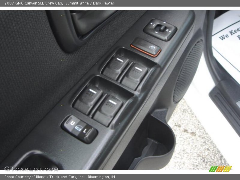 Summit White / Dark Pewter 2007 GMC Canyon SLE Crew Cab
