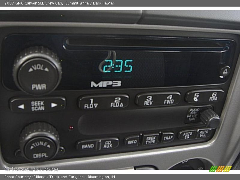 Controls of 2007 Canyon SLE Crew Cab