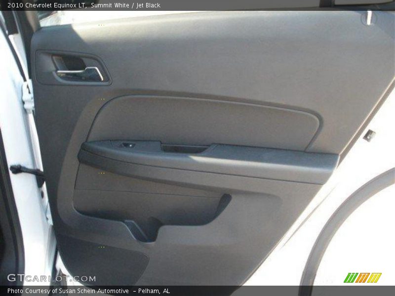 Summit White / Jet Black 2010 Chevrolet Equinox LT