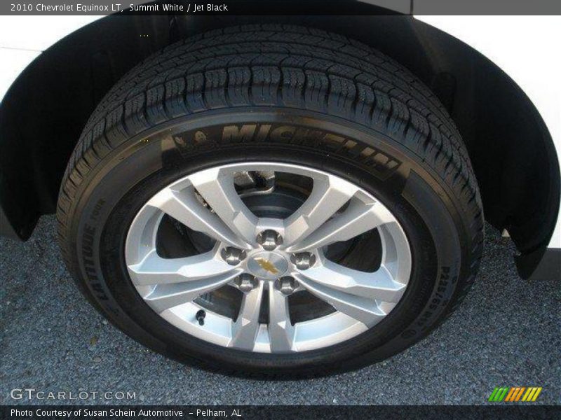 Summit White / Jet Black 2010 Chevrolet Equinox LT