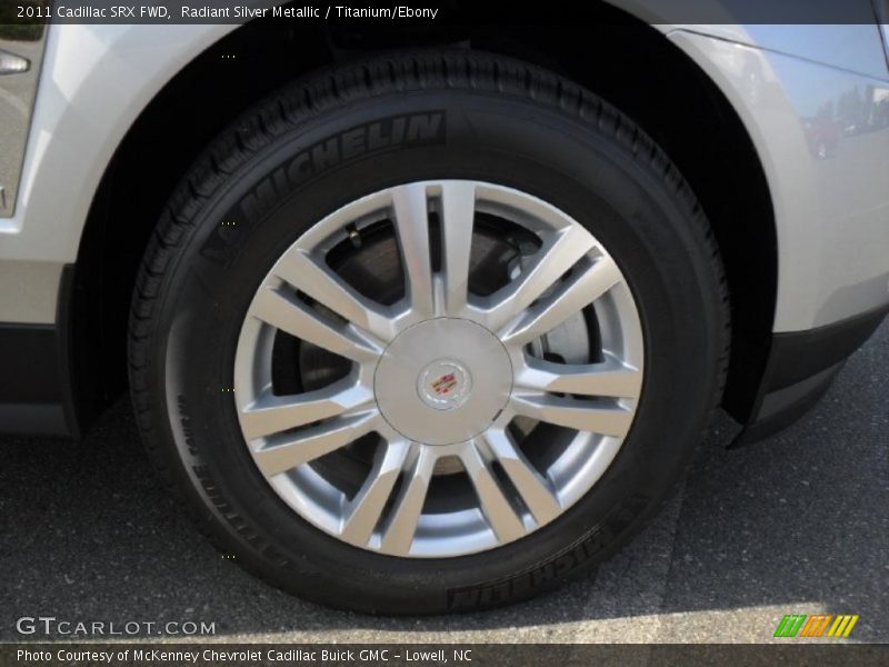 Radiant Silver Metallic / Titanium/Ebony 2011 Cadillac SRX FWD