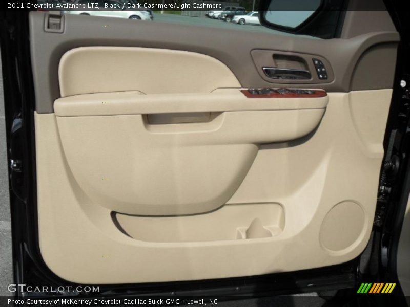 Door Panel of 2011 Avalanche LTZ