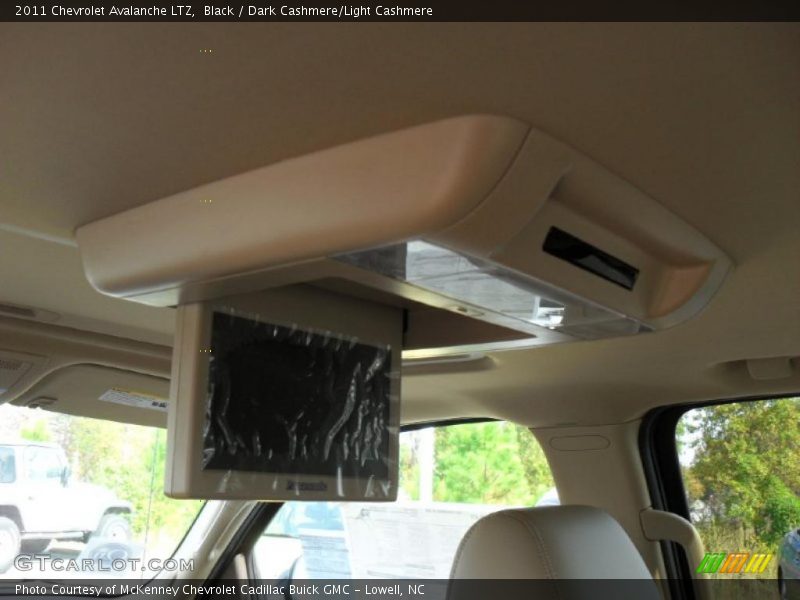 Black / Dark Cashmere/Light Cashmere 2011 Chevrolet Avalanche LTZ