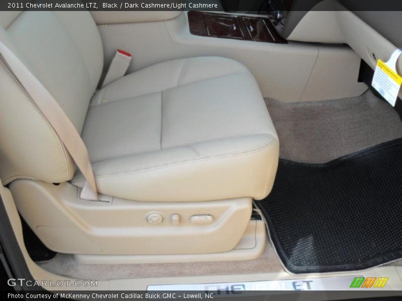 Black / Dark Cashmere/Light Cashmere 2011 Chevrolet Avalanche LTZ