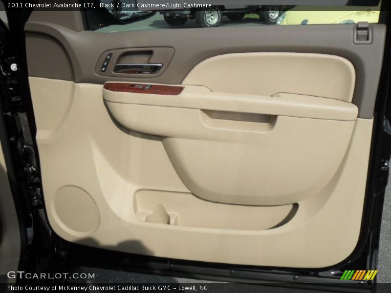 Door Panel of 2011 Avalanche LTZ