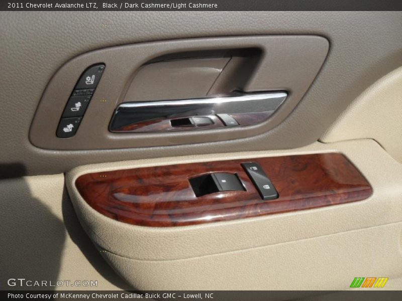 Black / Dark Cashmere/Light Cashmere 2011 Chevrolet Avalanche LTZ