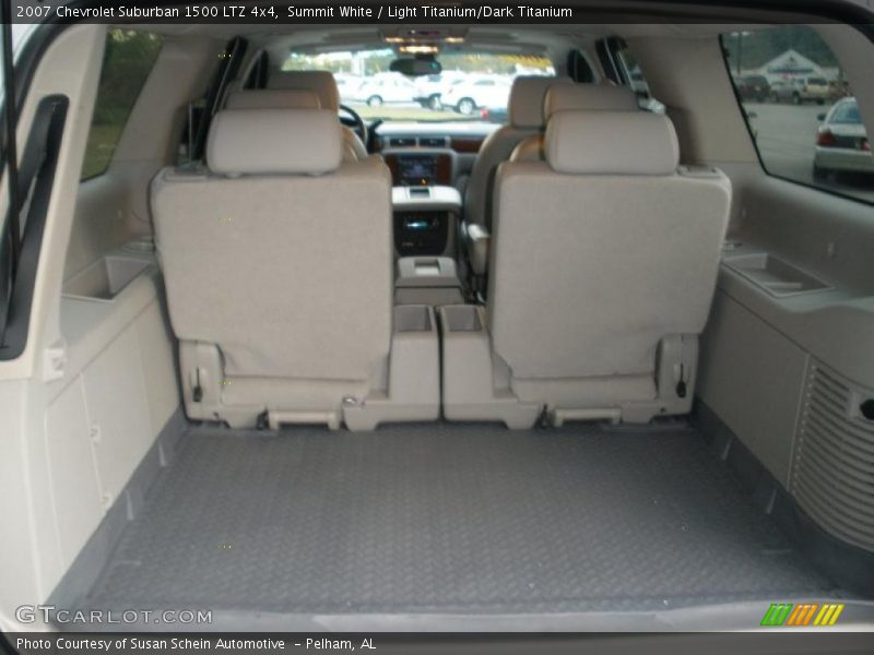 Summit White / Light Titanium/Dark Titanium 2007 Chevrolet Suburban 1500 LTZ 4x4