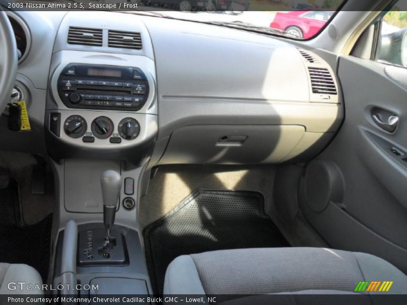 Seascape / Frost 2003 Nissan Altima 2.5 S