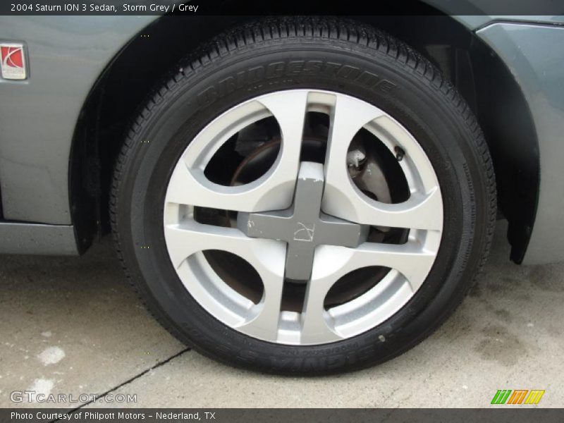  2004 ION 3 Sedan Wheel