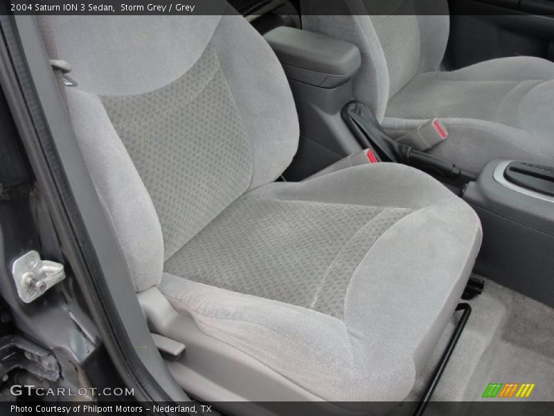  2004 ION 3 Sedan Grey Interior